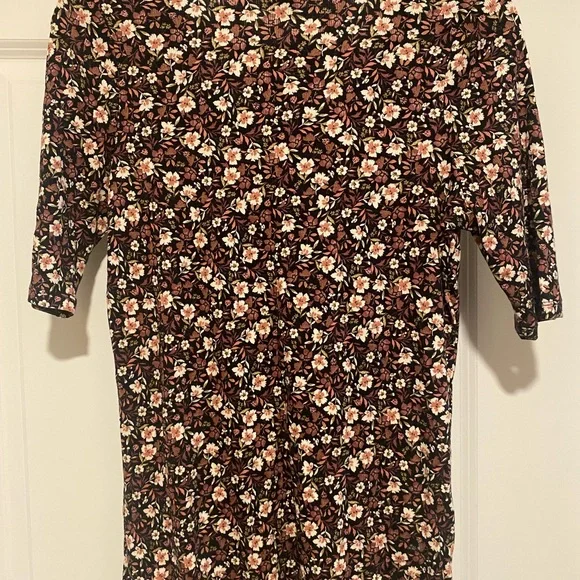 NWT Torrid Cotton Henley Elbow Sleeve Top in Women’s 0 (L12) - Picture 3 of 4